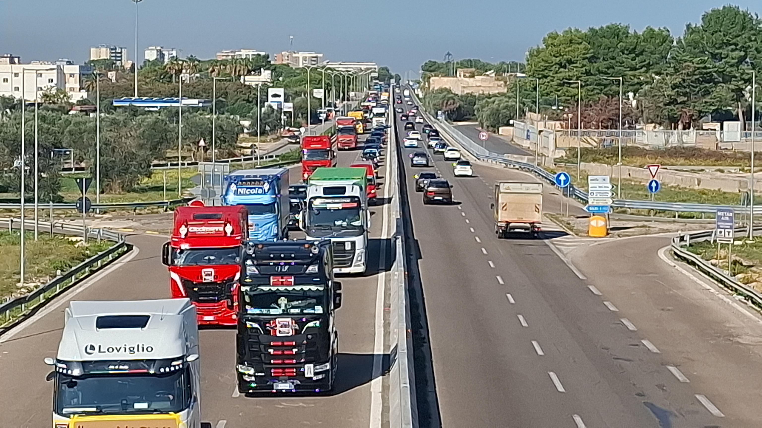 Autotrasportatori, minacciato chi non si ferma